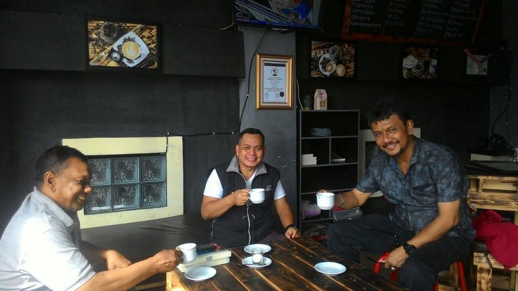 Cimahi Zameena Guest House المظهر الخارجي الصورة
