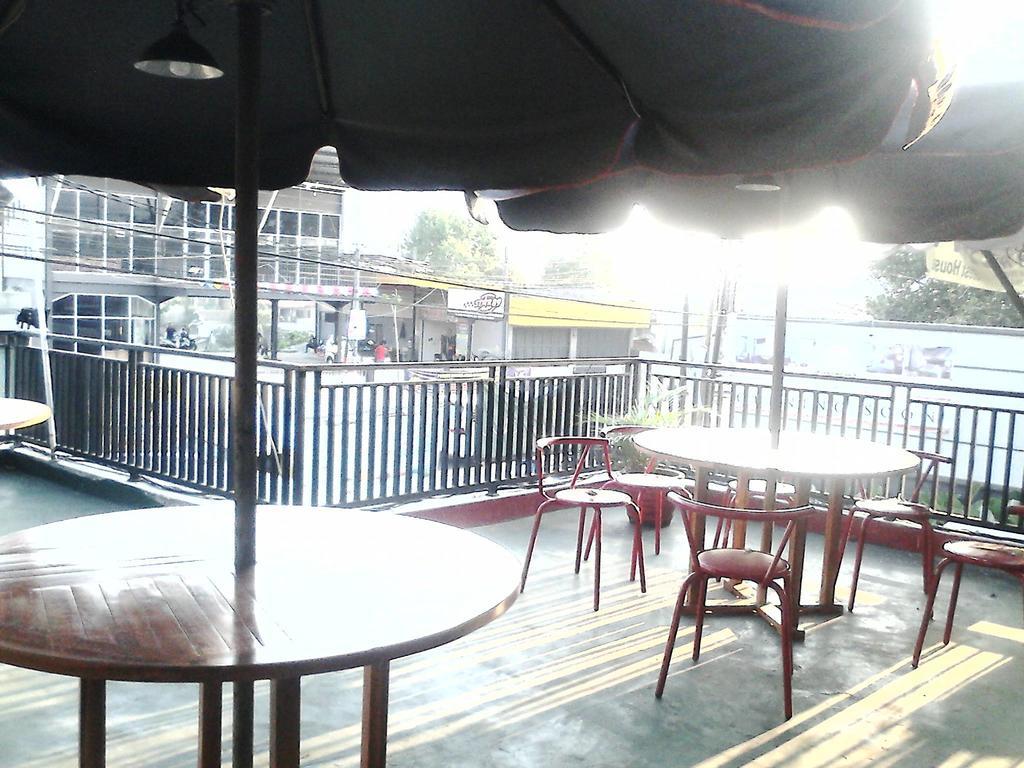 Cimahi Zameena Guest House المظهر الخارجي الصورة