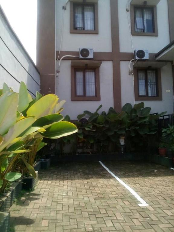 Cimahi Zameena Guest House المظهر الخارجي الصورة